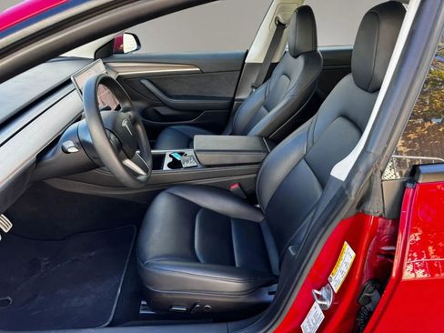 Used 2023 Tesla Model 3 Performance image 11