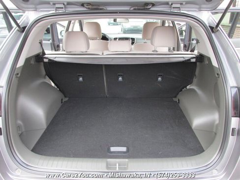 Used 2018 Kia Sportage LX w/ LX Technology Package image 17