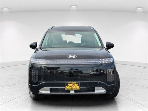 New 2026 Hyundai Ioniq 9 SEL image 8