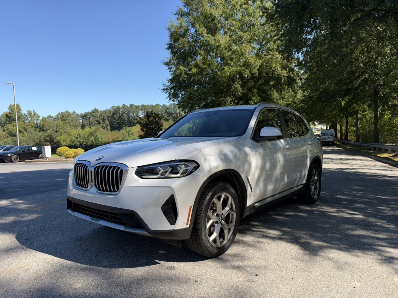 Used 2022 BMW X3 xDrive30i w/ Premium Package 2 AWD/4WD image 4