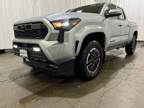 New 2026 Toyota Tacoma TRD Sport AWD/4WD image 22