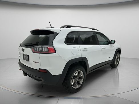 Used 2019 Jeep Cherokee Trailhawk w/ Comfort/Convenience Group AWD/4WD image 5