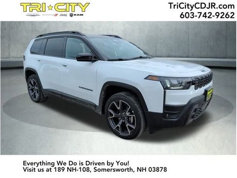 New 2026 Jeep Cherokee Overland w/ Trailer Tow Group image 7