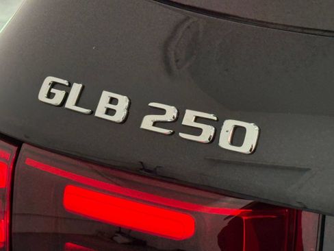 Certified 2026 Mercedes-Benz GLB 250 image 24