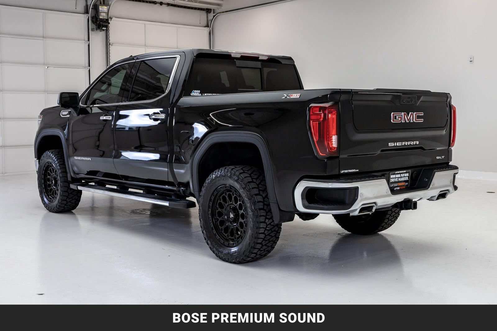 Used 2024 GMC Sierra 1500 SLT AWD/4WD image 8