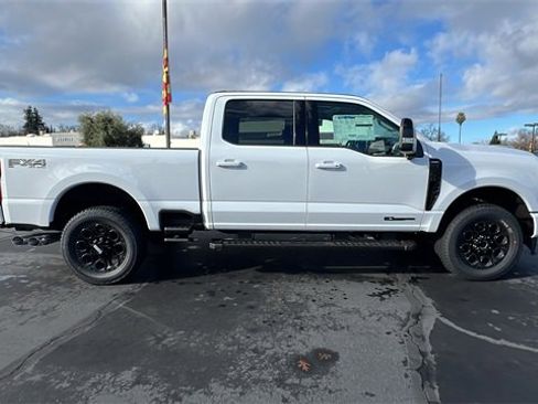 New 2024 Ford F250 Lariat w/ Lariat Ultimate Package image 3