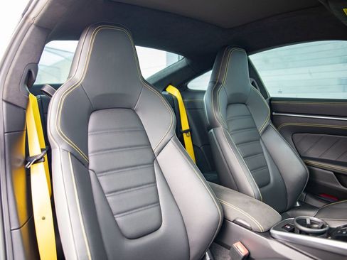 Used 2022 Porsche 911 Turbo S image 24