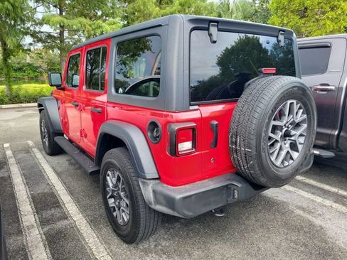 Used 2020 Jeep Wrangler Unlimited Sport S AWD/4WD image 4