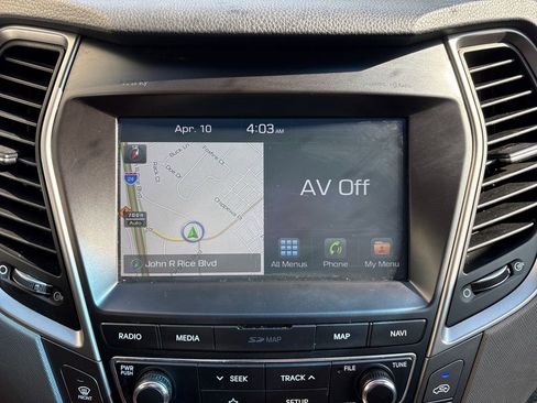 Used 2019 Hyundai Santa Fe XL image 15