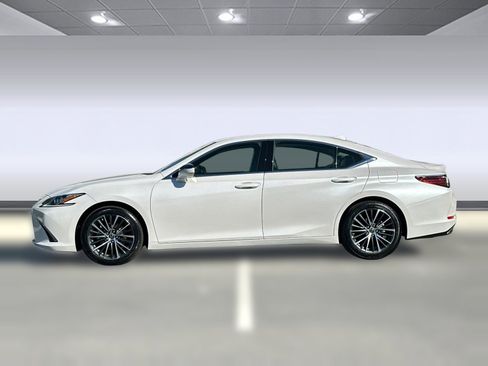 Certified 2025 Lexus ES 350 ES 350 image 2