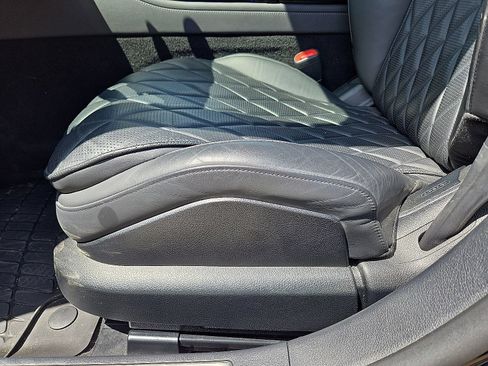 Used 2024 Mercedes-Benz S 580 4MATIC Sedan image 25