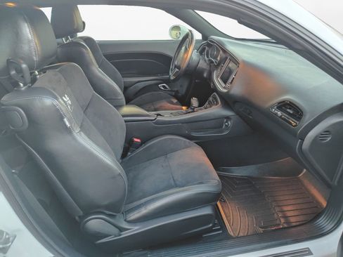 Used 2019 Dodge Challenger R/T Scat Pack w/ Plus Package image 22