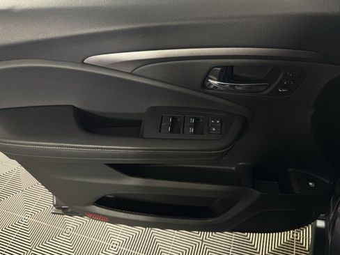 Used 2025 Honda Ridgeline RTL image 21