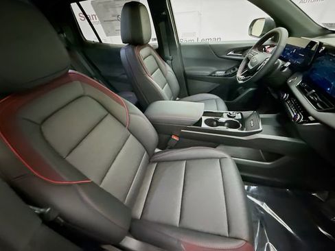 New 2026 Chevrolet Equinox RS w/ LPO, Floor Liner Package image 29