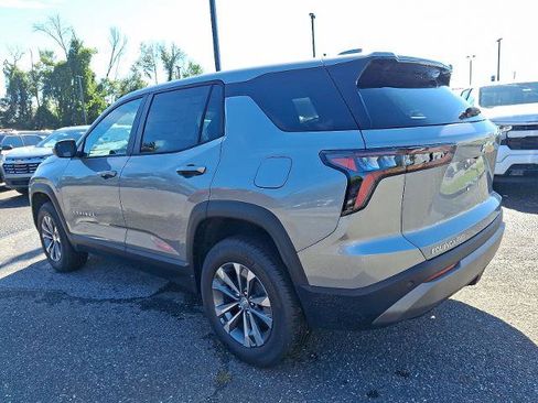 New 2026 Chevrolet Equinox LT w/ Convenience Package II image 3