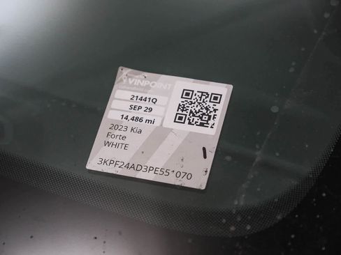 Used 2023 Kia Forte LXS w/ LXS Technology Package image 29