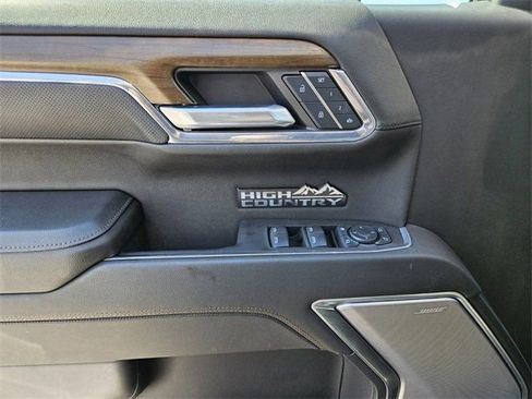 Used 2024 Chevrolet Silverado 1500 High Country w/ Technology Package image 26