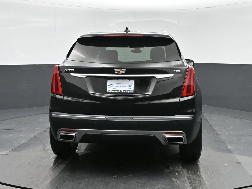 Used 2025 Cadillac XT5 Premium Luxury FWD image 6