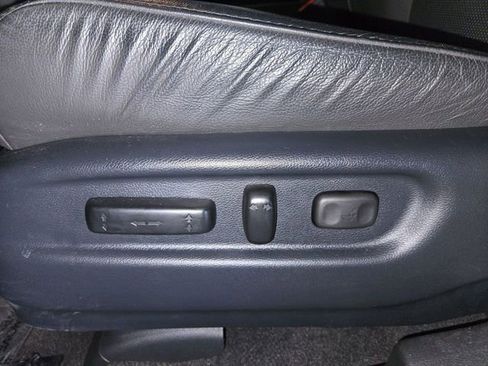 Used 2023 Honda Passport EX-L image 12