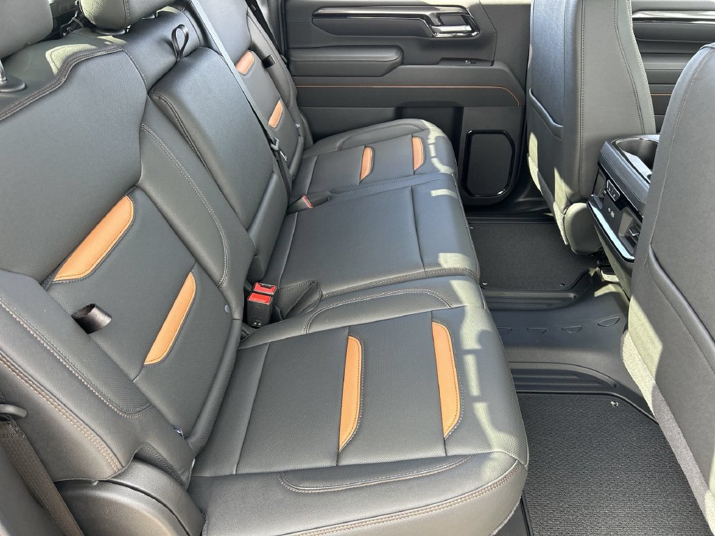 New 2026 GMC Sierra 2500 AT4 w/ AT4 Premium Plus Package AWD/4WD image 27