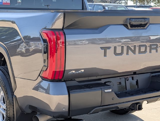 Certified 2025 Toyota Tundra SR5 w/ SR5 Convenience Package AWD/4WD image 9