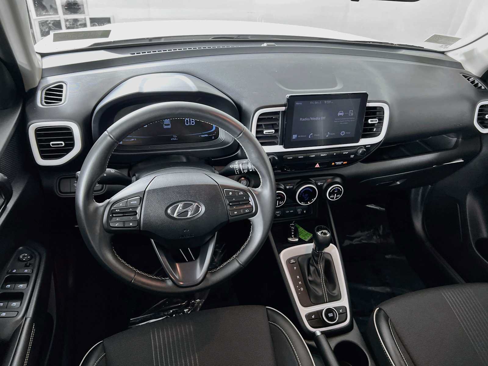 Certified 2026 Hyundai Venue SEL FWD image 23