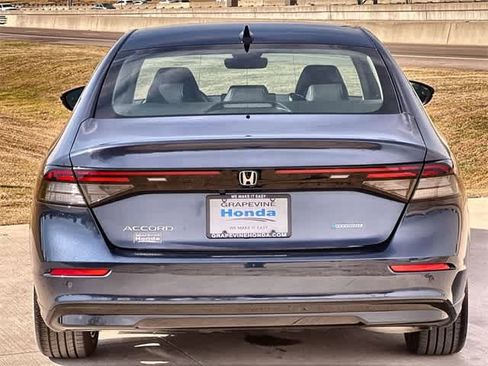 Certified 2025 Honda Accord EX-L image 6
