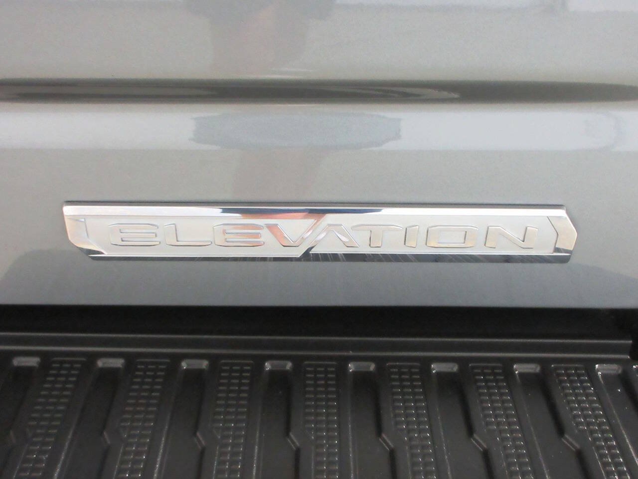 Used 2020 GMC Sierra 1500 Elevation w/ Elevation Value Package AWD/4WD image 35
