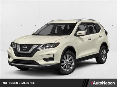 Used 2017 Nissan Rogue SV