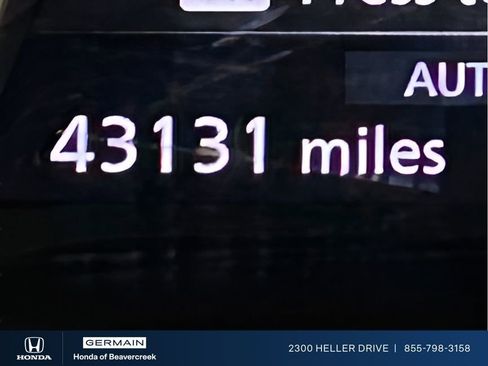 Used 2023 Nissan Rogue SL w/ SL Premium Package image 16