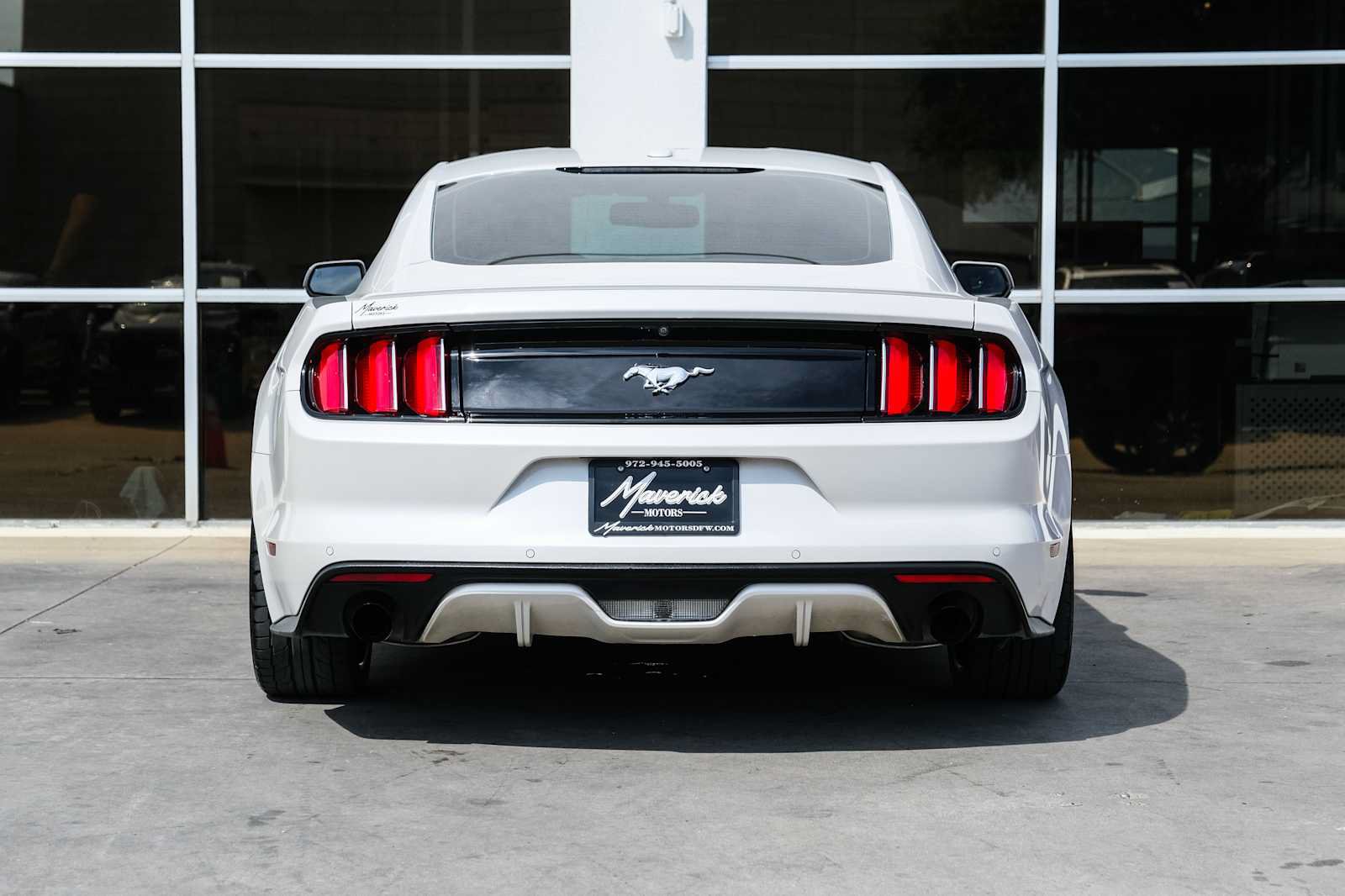 Used 2017 Ford Mustang Premium w/ Equipment Group 201A RWD image 10