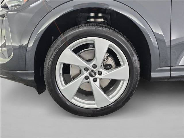 Certified 2025 Audi Q5 Premium Plus w/ Premium Plus AWD/4WD image 28