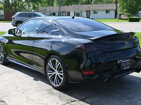 Used 2018 INFINITI Q60 3.0t Luxe image 7