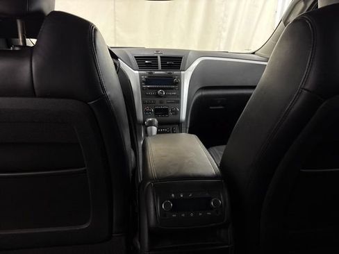 Used 2012 Chevrolet Traverse LT FWD image 30