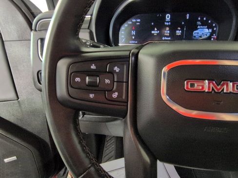 Used 2024 GMC Yukon XL AT4 w/ Technology Package AWD/4WD image 20
