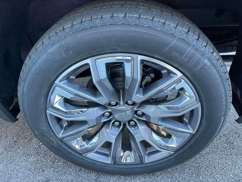 New 2026 GMC Sierra 1500 Denali w/ Denali Reserve Package AWD/4WD image 12