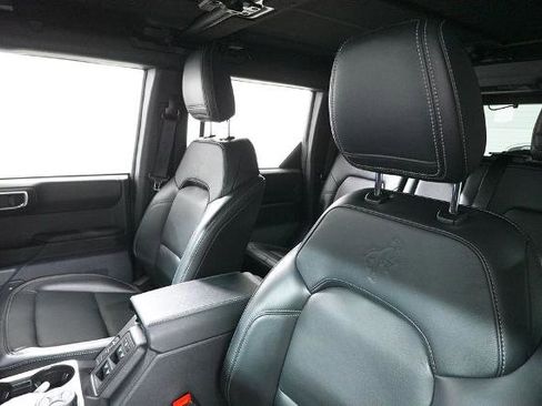 Certified 2025 Ford Bronco Outer Banks image 12