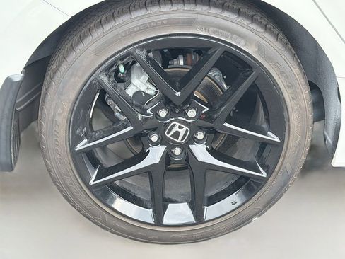 Used 2023 Honda Civic Sport image 10
