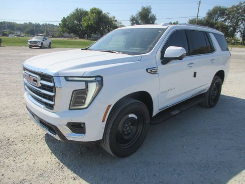 New 2026 GMC Yukon Elevation w/ Elevation Premium Package AWD/4WD image 9