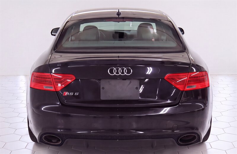 Used 2015 Audi RS 5 Coupe w/ Black Optic Plus Package AWD/4WD image 5