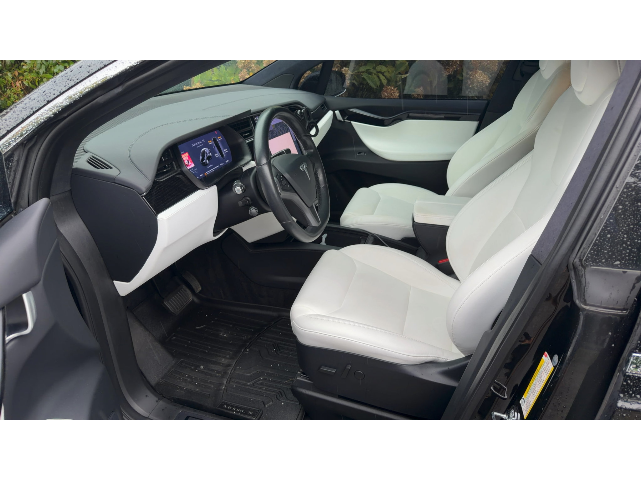 Used 2020 Tesla Model X Long Range AWD/4WD image 5