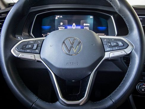 Used 2022 Volkswagen Jetta SE image 30