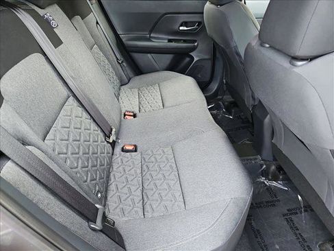 Used 2025 Nissan Kicks SV image 19