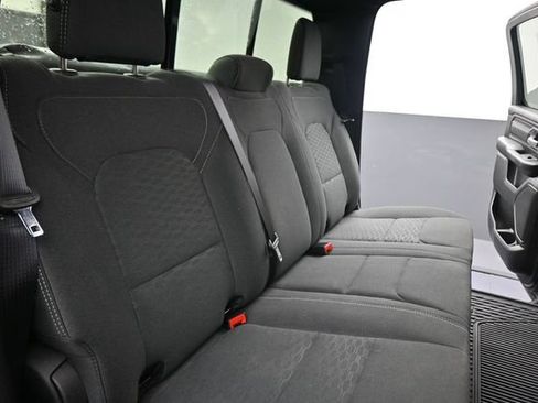 Used 2026 RAM 1500 Express AWD/4WD image 24