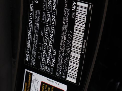 Used 2018 Mercedes-Benz GLS 550 4MATIC image 24