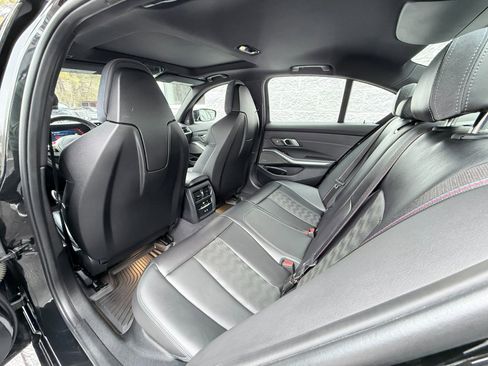Used 2023 BMW M3 Competition image 25