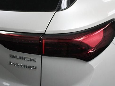 New 2025 Buick Envision Preferred image 13