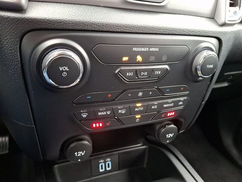 Certified 2023 Ford Ranger XLT w/ Equipment Group 302A High image 18