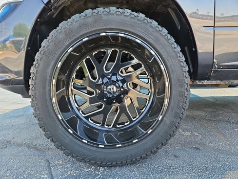 Used 2018 RAM 1500 Express RWD image 22