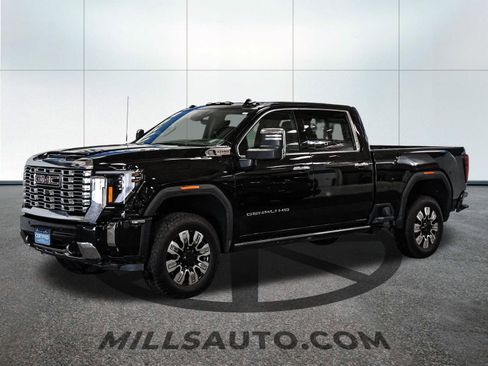 Used 2025 GMC Sierra 3500 Denali w/ Denali Reserve Package AWD/4WD image 2